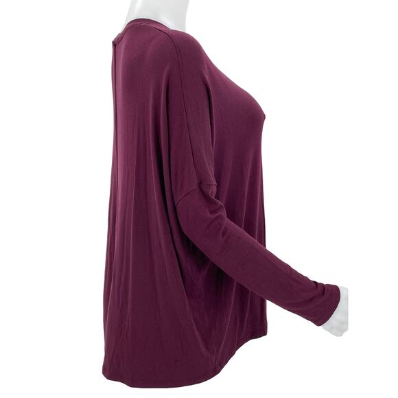 Athleta Berry Athletic Athleisure Asymmetrical Hem Long Sleeve Women's Top XS - Picture 2 of 7